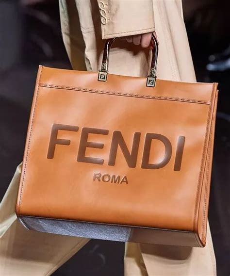 harga tas fendi ori|fendi bag.